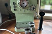 Swan Retro Pump Espresso Machine