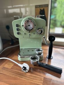 Swan Retro Pump Espresso Machine