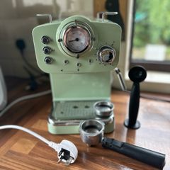 Swan Retro Pump Espresso Machine