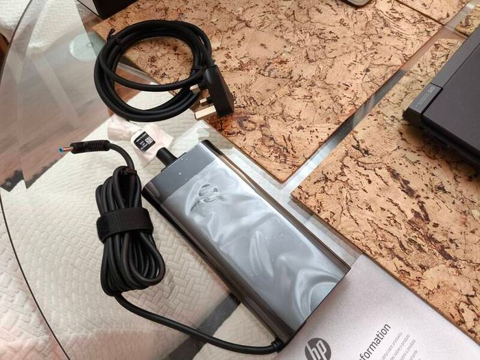 Brand New Gaming Laptop Hp Victus Intel 5 210H 8/12 RTX5060 8GB 80W GDDR7 16GB DDR5 5600mhz 512GB NVMe PCIE 4.0 15.6" 1080p 144hz Ips 300nits Win11 RGB