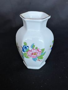 Small Bud Vase