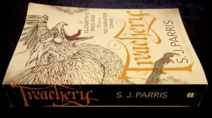 S.J. Parris - Treachery (Giordano Bruno, Book 4) (Large Paperback)
