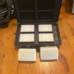 Aputure MC 4 Light Travel Kit