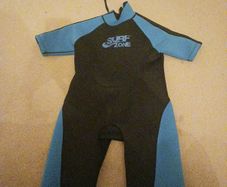 kids wetsuit