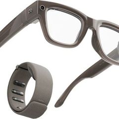 Meta Ray-Ban Display; Neural Band | AI glasses with in-lens display - Shiny frame, standard - band size 2 - Sand