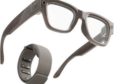 Meta Ray-Ban Display; Neural Band | AI glasses with in-lens display - Shiny frame, standard - band size 2 - Sand