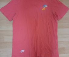 Nike T-shirt