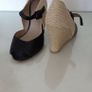 Ladies Designer Sandals - size 6.5 (40). Image 3