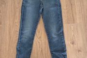 Levi's womens jeans 310 shaping (28W, 30L)