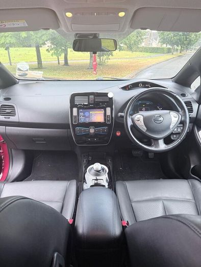 Nissan Leaf NEW NCT