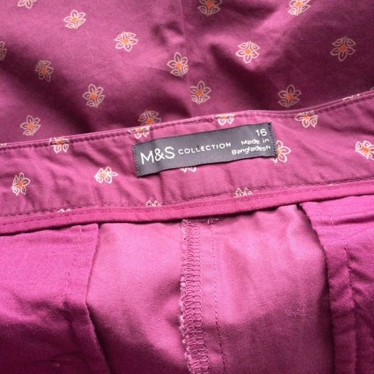 BNWTS Ladies M&S Purple Patterned 100% Cotton Shorts size 16 includes Postage