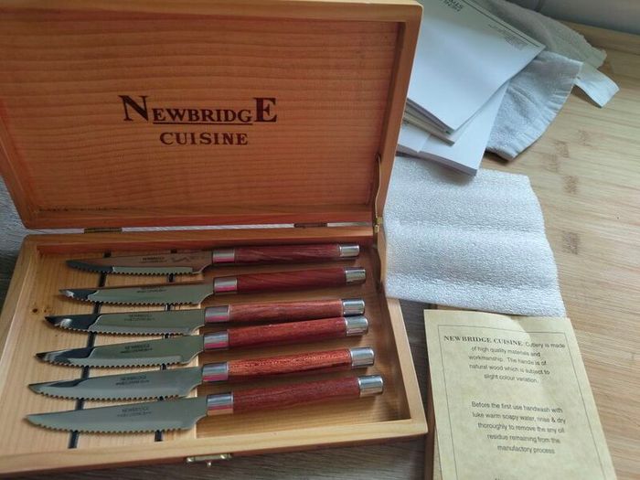 Newbridge steak knifes