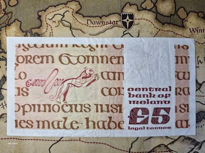5 Pound B Series 14/09/88 (pin Holes) Irish Note