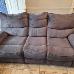 3 seater recliner and 2 reclining chairs