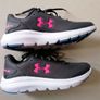 Brand new under armour trainers UK4 Image 3