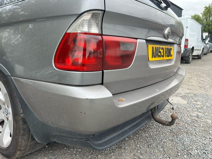 Bmw X5 - Parts