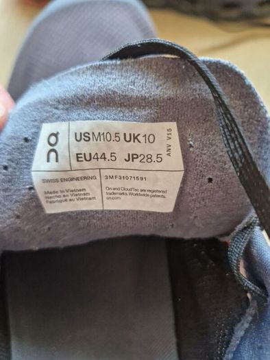 Oncloud Foot Wear