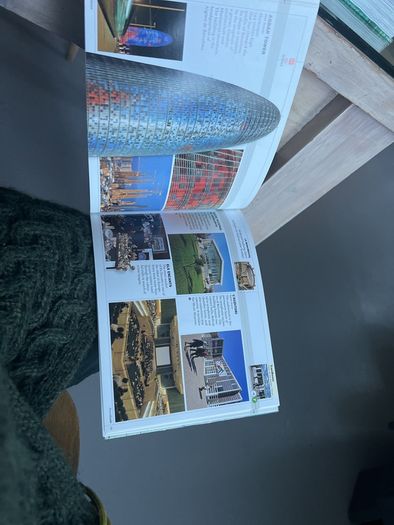 barcelona guidebooks; Gaudi. Free