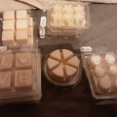 Home made alien wax melts, ideal for a gift
