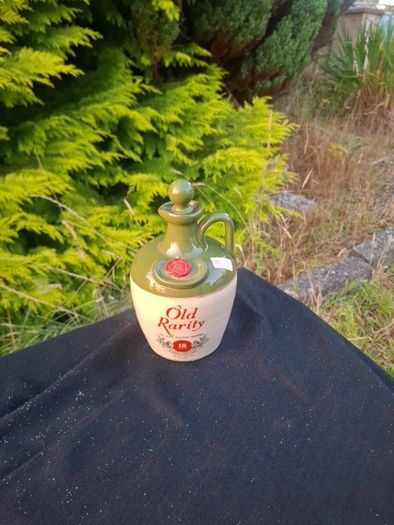 Old rarity whiskey carafe bottle postage possible