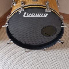 Ludwig 3 ply Standard 20 x 14 Bass Kick drum Gold Astro 70s