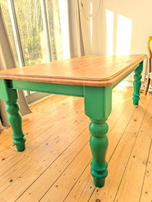 Vintage Hardwood Country-Style Kitchen/Dining Room Table