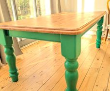 Vintage Hardwood Country-Style Kitchen/Dining Room Table