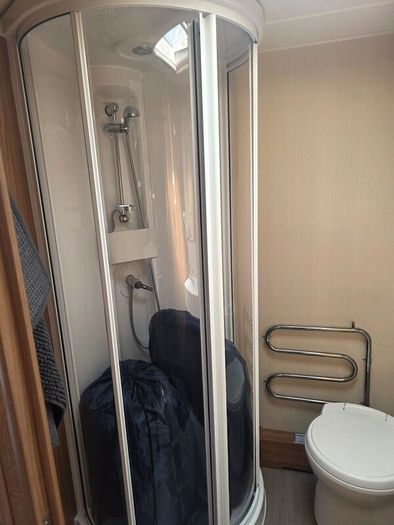 Caravan  Corona Compass Club Class 6 berth 576