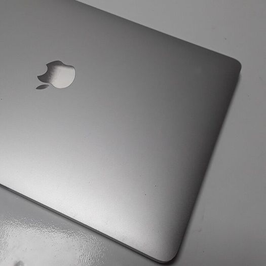 Apple MacBook Pro 13-inch M1 (2020) | 8GB RAM | 500GB SSD | 96% Battery
