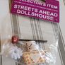 Dolls house bathroom / bedroom accessories Image 10