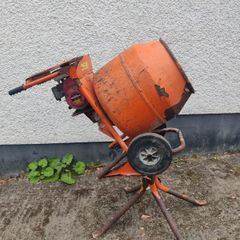 Honda Petrol Cement Mixer for repair or part's