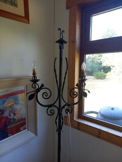 Arts & Crafts Gothuc Lamp