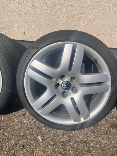 17" VW Volkswagen longbeaches