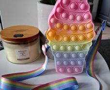 Four scoops pop it bag