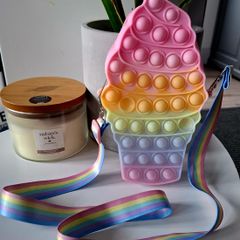 Four scoops pop it bag