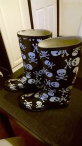 wellies