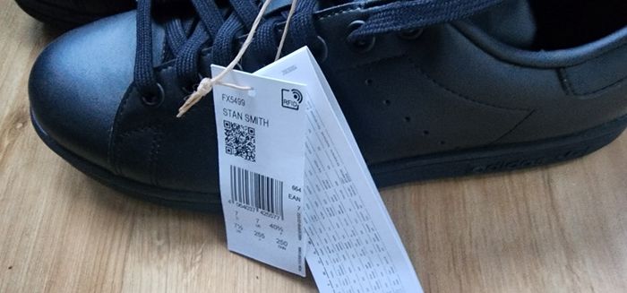 RRP 110 Eur NEW Adidas mens trainers shoes Stan Smith Black UK 7 EU 40 boxed