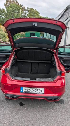 Cupra Leon 2023 Hatchback 1.5 eTSI mild-hybrid