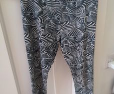 Girls Zebra leggings
