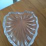 trinket love heart glass dish Image 2