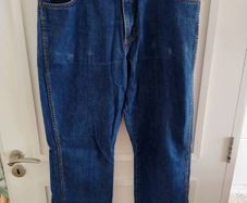 Wrangler Jeans cotton 36 inch waist and 32 inch leg in good condition see last two photos for exact measurements FREE STANDARD POSTAGE INCLUDED