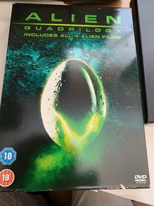 aliens box set