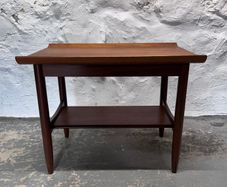 Mid Century Modern Danish End/Side Table