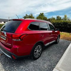 Mitsubishi Outlander 2016