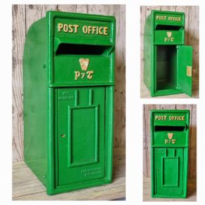 Irish Cast Iron Post Box H233