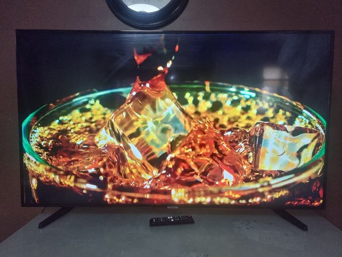 65" Samsung 4K Certified Ultra HD HDR Smart LED TV