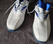 golf shoes