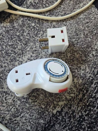 Extension leads and adapter