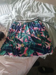 Bench Elquemao floral skirt size M BNWT