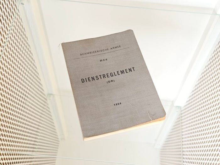 Vintage 1954 Swiss Army service regulation book, known as the Dienstreglement Collectable Militaria